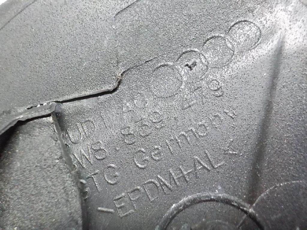 Уплотнитель стекла двери для  BMW X5 F15/F85 2013-2018