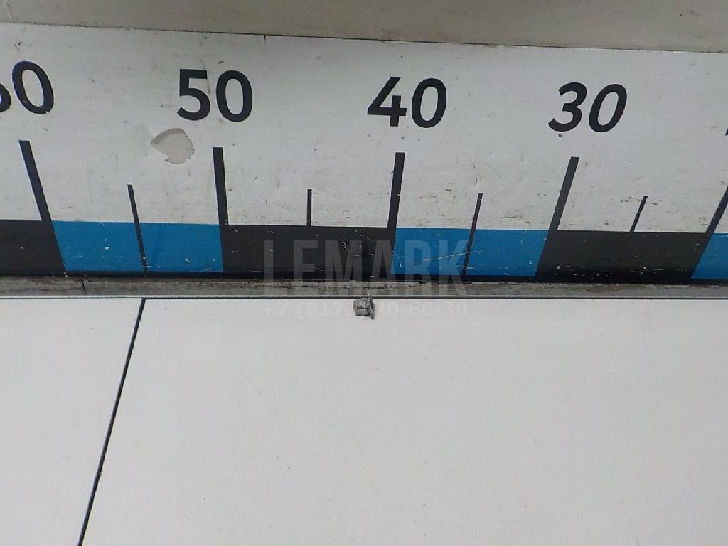 Крепеж (клоп) 877562J000 Hyundai-Kia