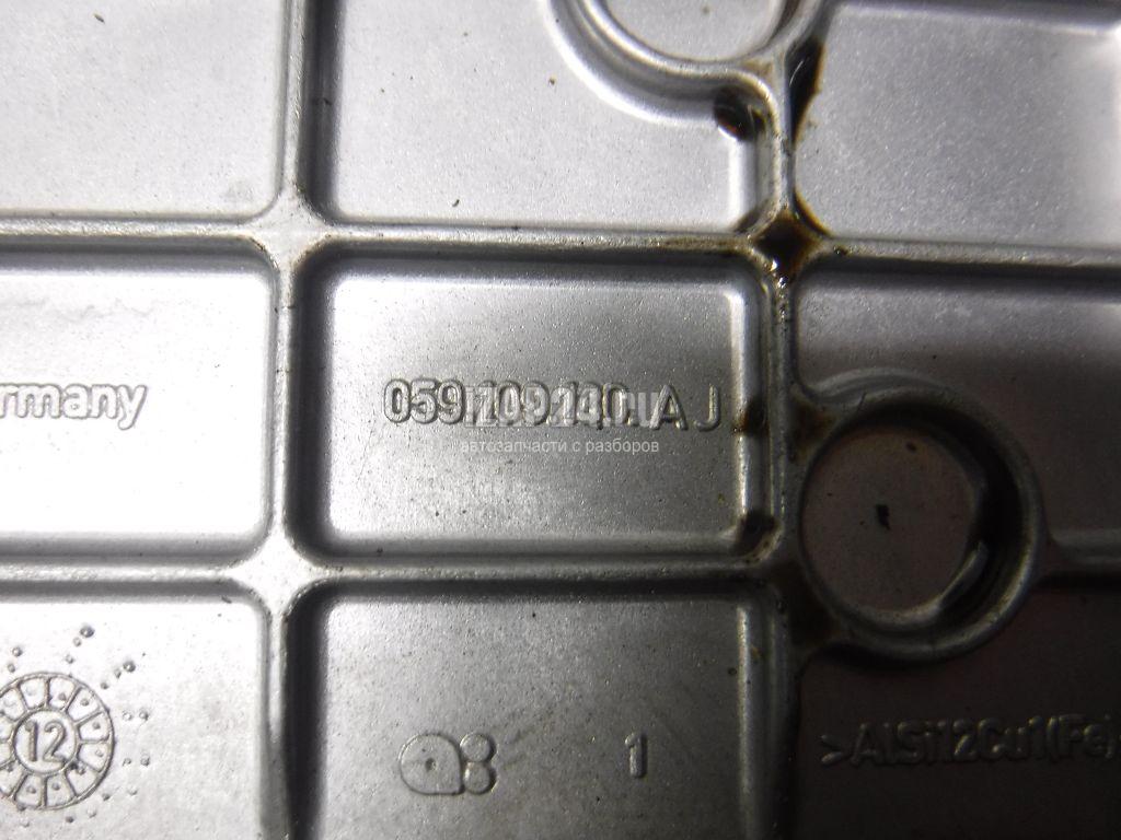 059109130AJ Крышка распредвала VAG A8 [4E] (2002 - 2010)