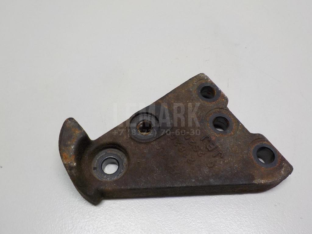 Кронштейн двигателя правый 218252S201 Hyundai-Kia