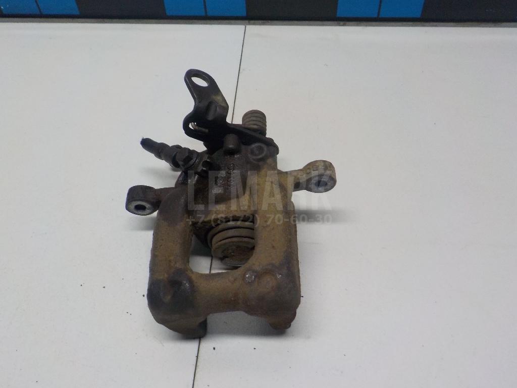 Суппорт тормозной задний правый 5K0615424X VAG