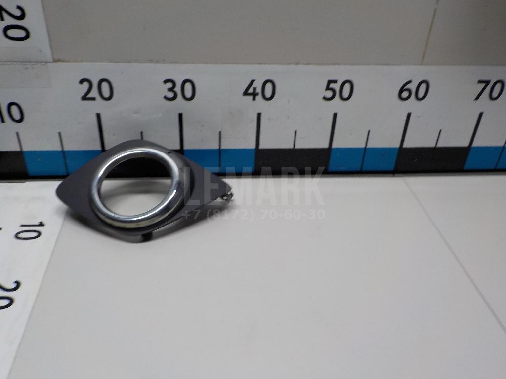 Заглушка бампера правая 5212742060 Toyota