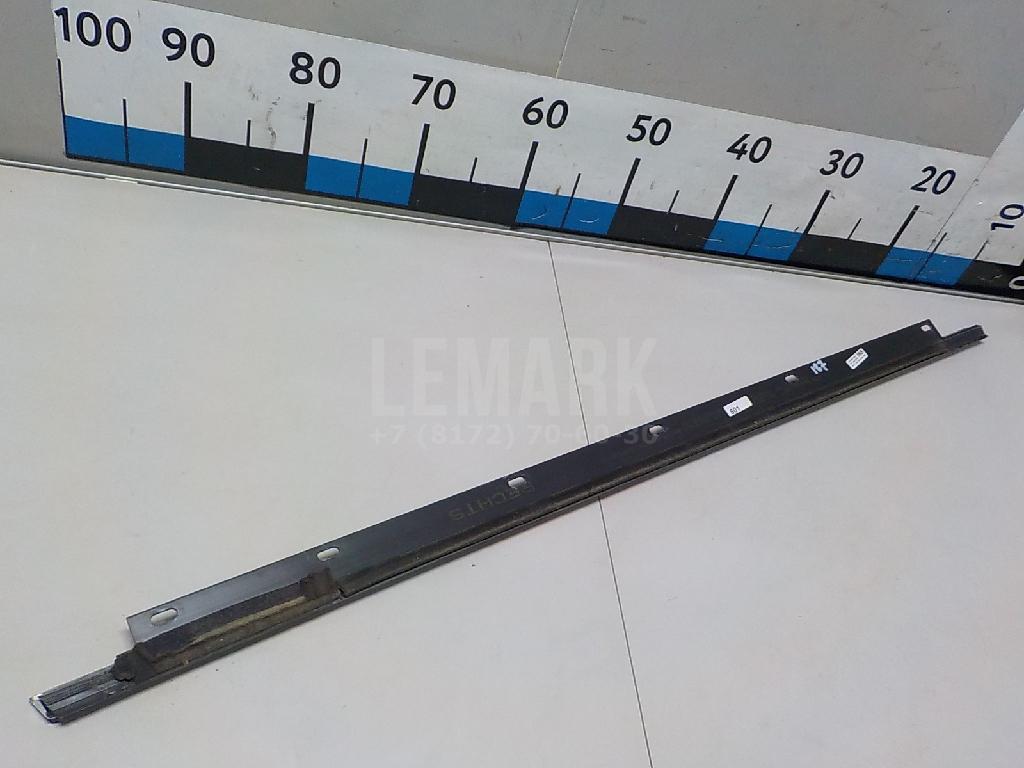 Накладка стекла заднего правого для  Brilliance M2 2006-2012