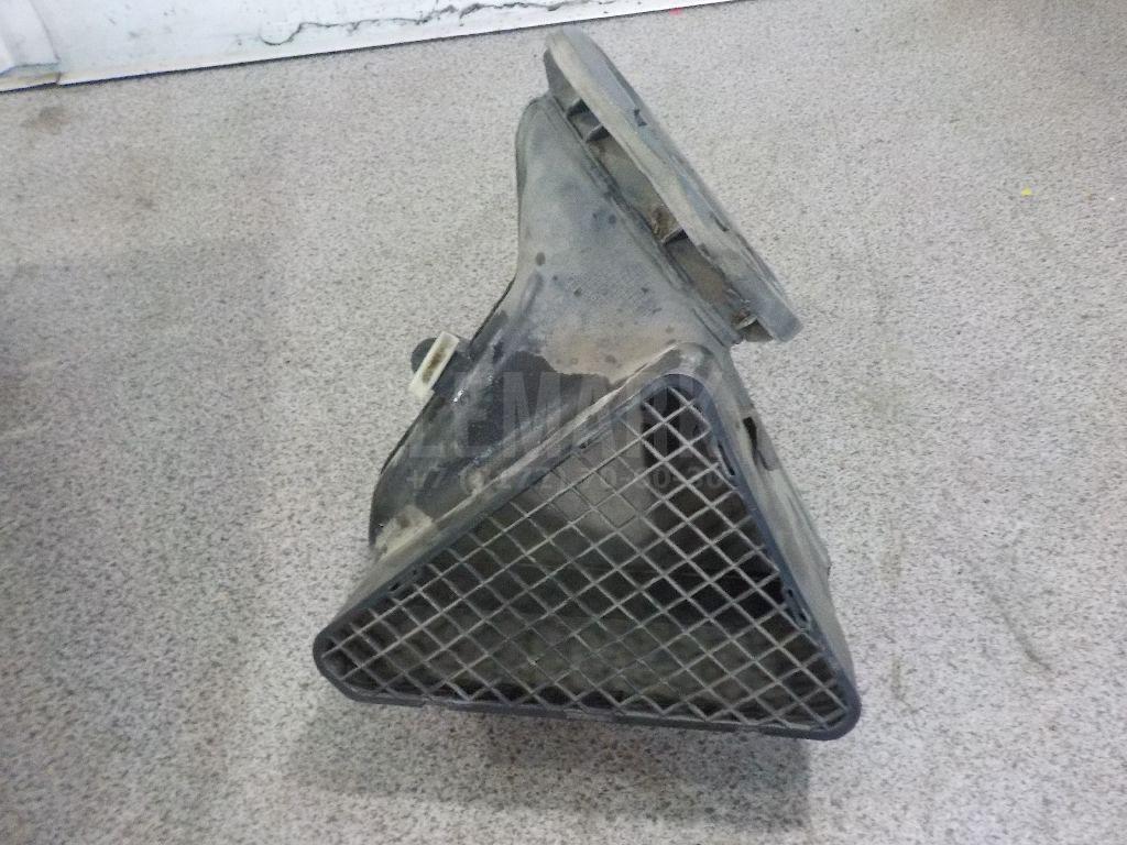 Воздухозаборник (внутри) 7L0819049 VAG