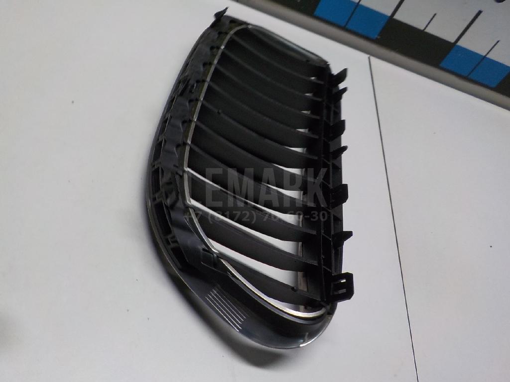Решетка радиатора правая для  BMW 1-serie E82/E88 2007-2013