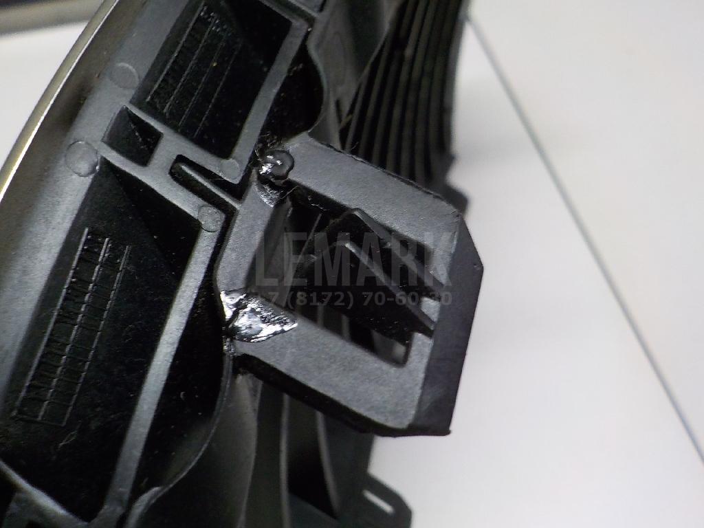 Решетка радиатора правая для  BMW 1-serie E82/E88 2007-2013