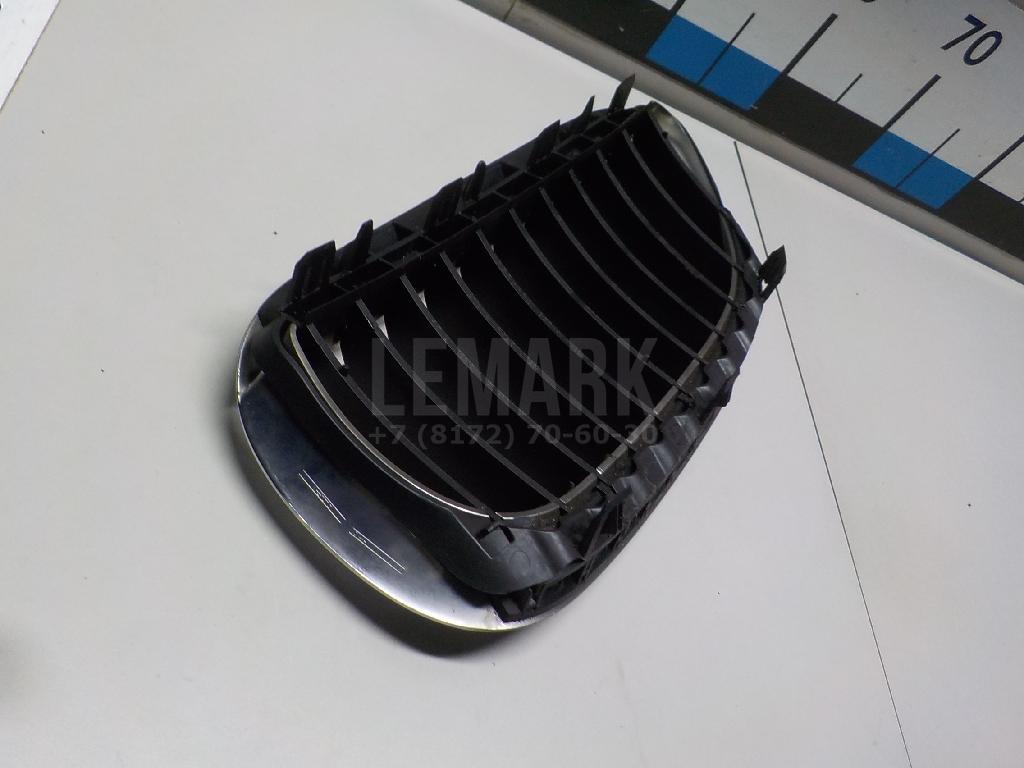 Решетка радиатора правая для  BMW 1-serie E82/E88 2007-2013