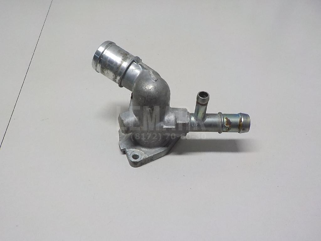 Фланец двигателя системы охлаждения 256202B600 Hyundai-Kia