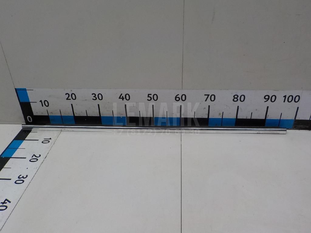 Накладка стекла заднего левого 5NA839475C VAG