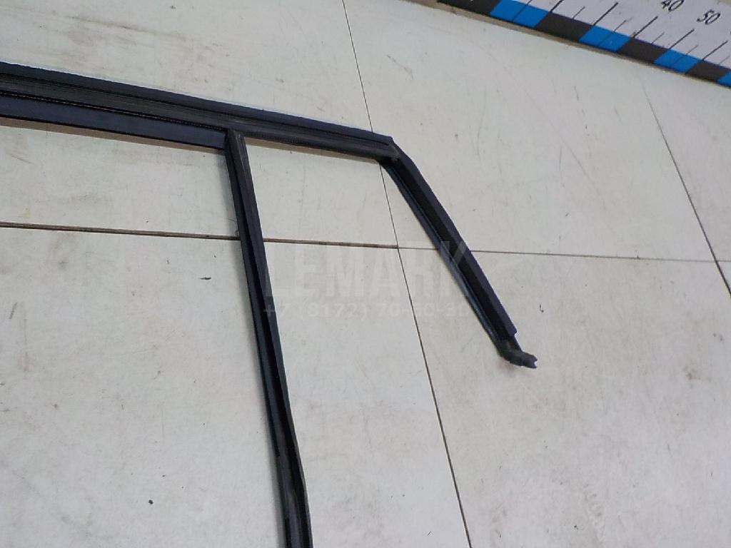 Направляющая стекла двери для  BMW X5 F15/F85 2013-2018
