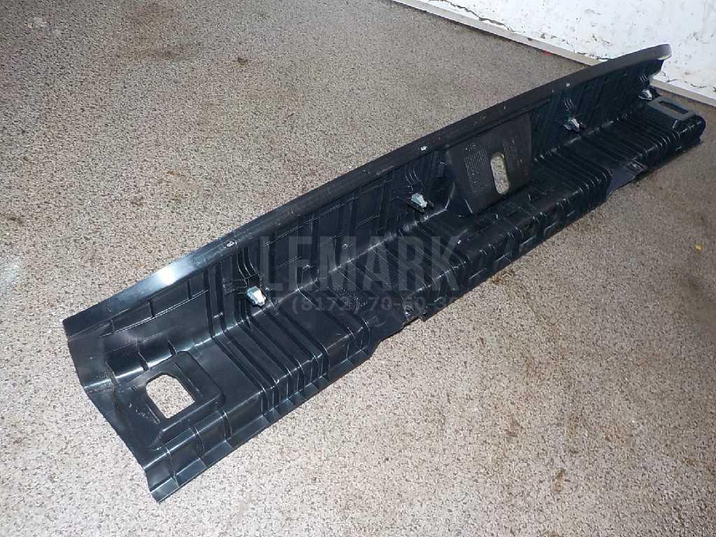 Обшивка багажника для  BMW X1 E84 2009-2015
