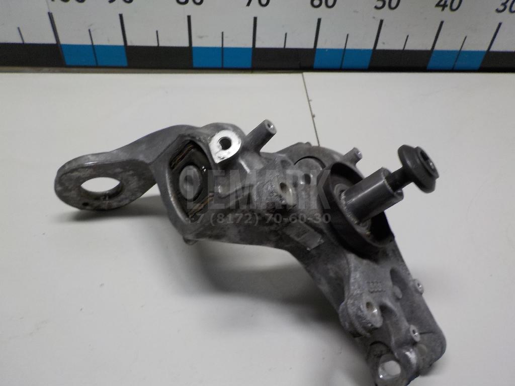 Кулак поворотный задний правый для  BMW X3 E83 2004-2010