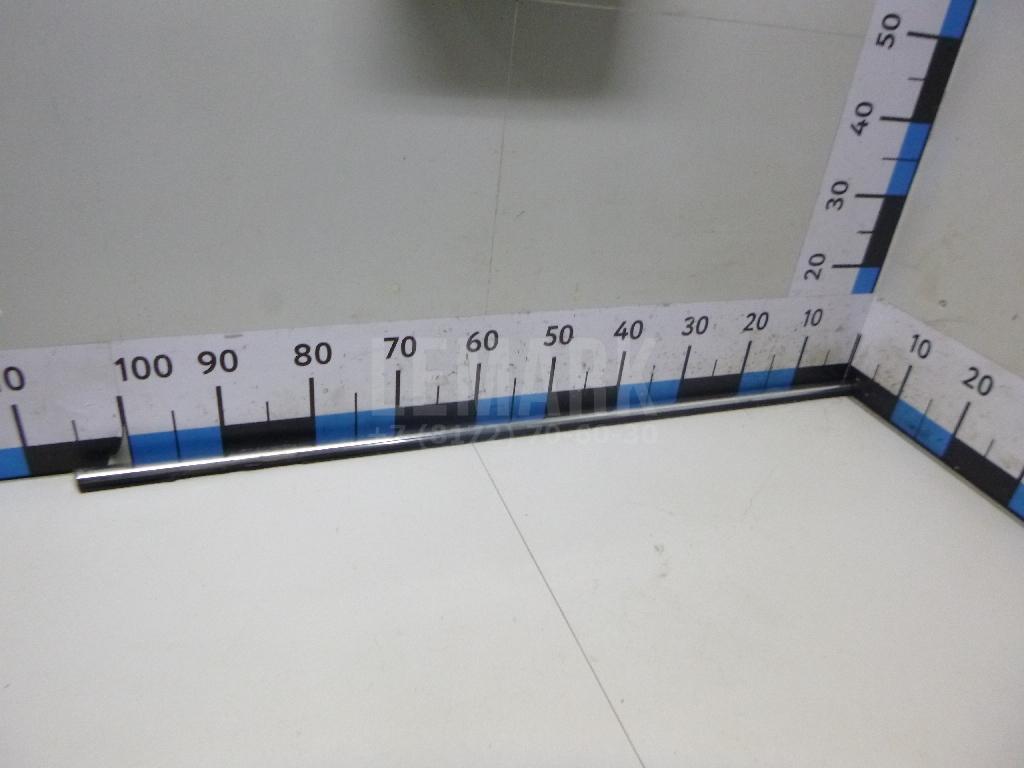 Накладка стекла переднего правого 13412775 GM