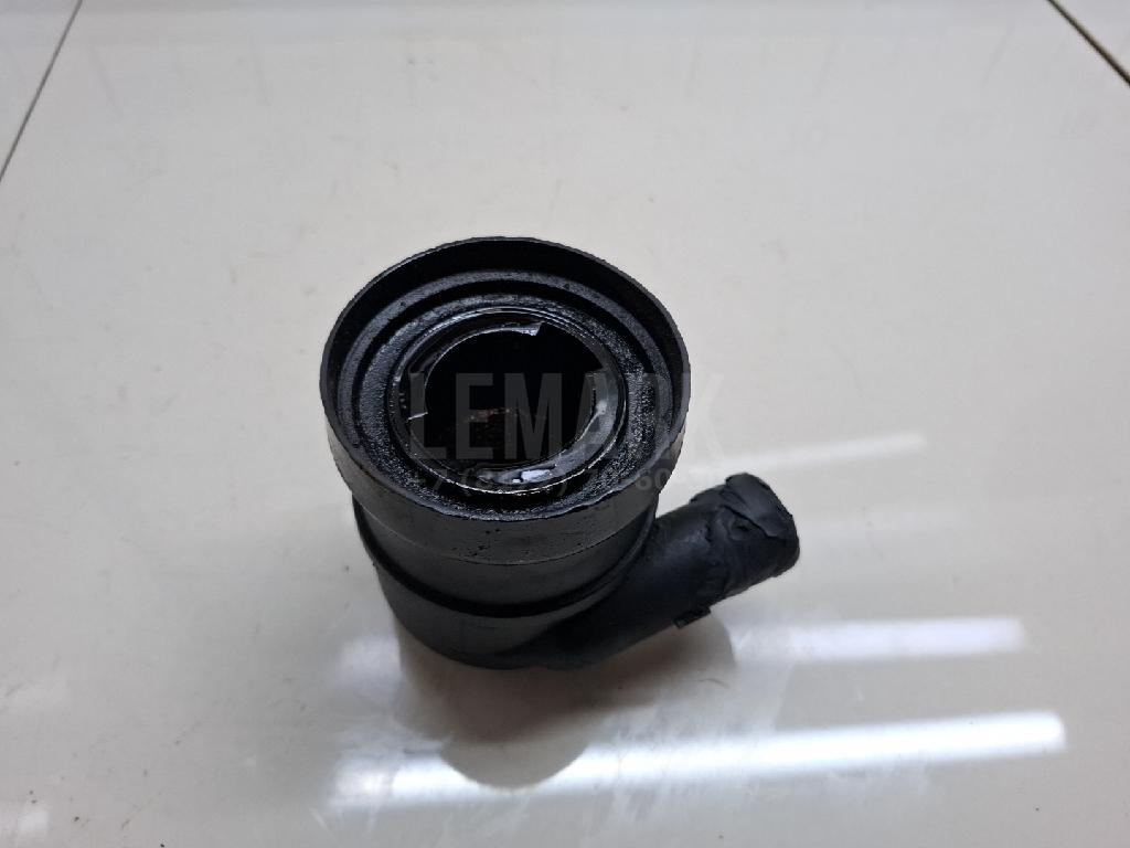 Горловина маслозаливная 06A103465B VAG