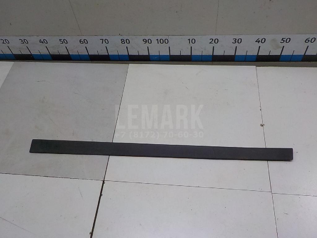 Молдинг передней правой двери 87722D7000 Hyundai-Kia