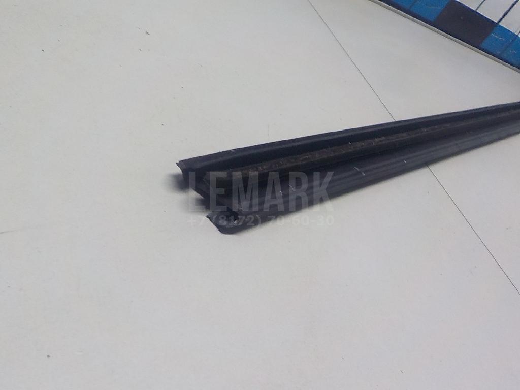 Накладка стекла заднего правого для  BMW X6 E71 2008-2014