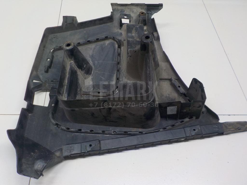 Кронштейн заднего бампера правый для  BMW 1-serie E87/E81 2004-2011