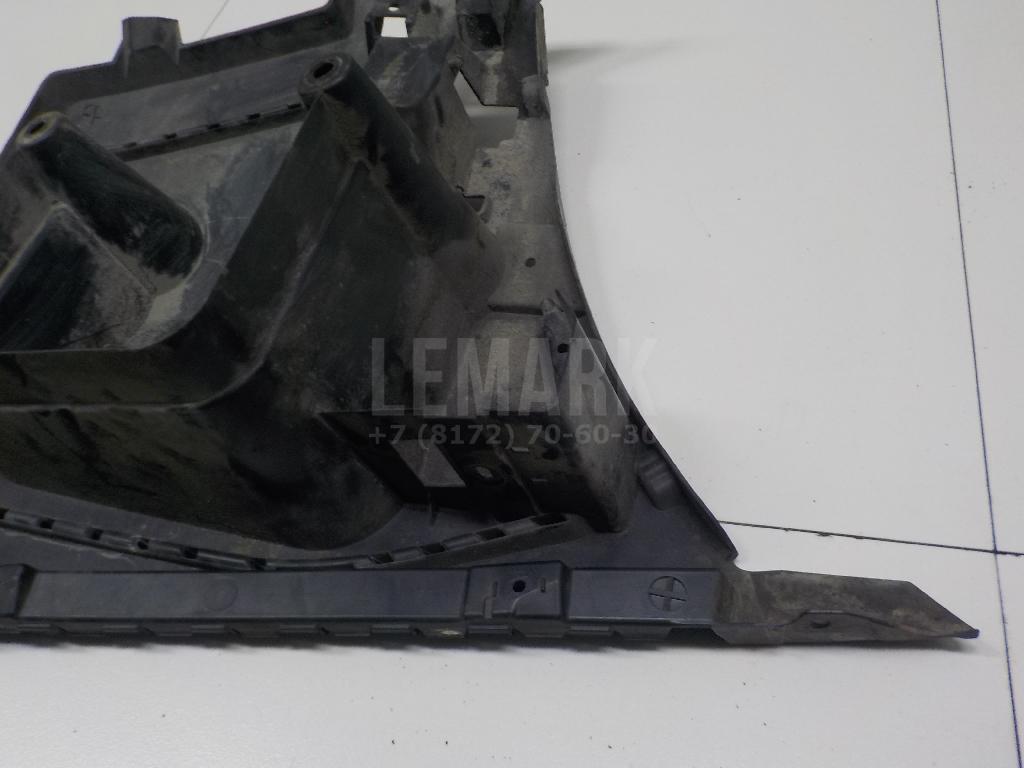 Кронштейн заднего бампера правый для  BMW 1-serie E87/E81 2004-2011