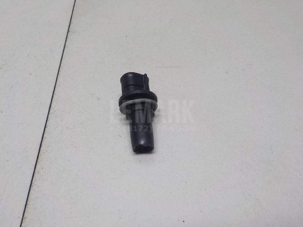 Патрон габаритного фонаря 9007560077 Toyota