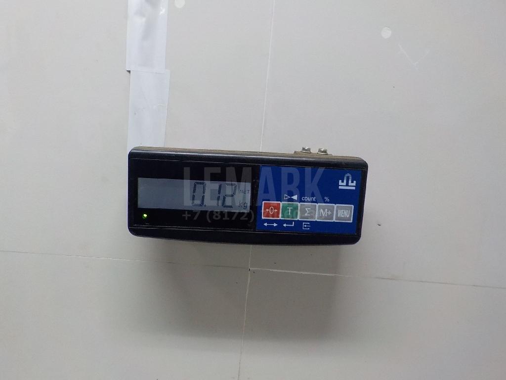 Накладка стекла переднего правого