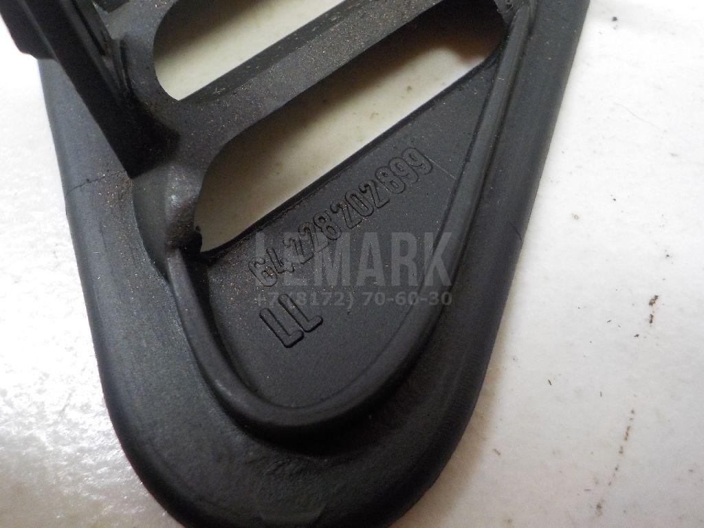 Дефлектор воздушный для  BMW 3-serie F30/F31/F80 2011-2020