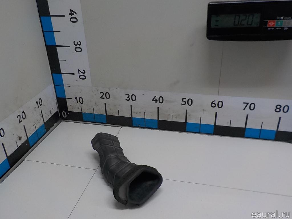 Патрубок воздушного фильтра