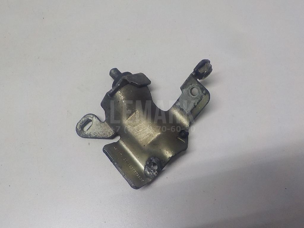 Кронштейн воздушного фильтра для  BMW 4-serie F32/F33/F82 2012-2020