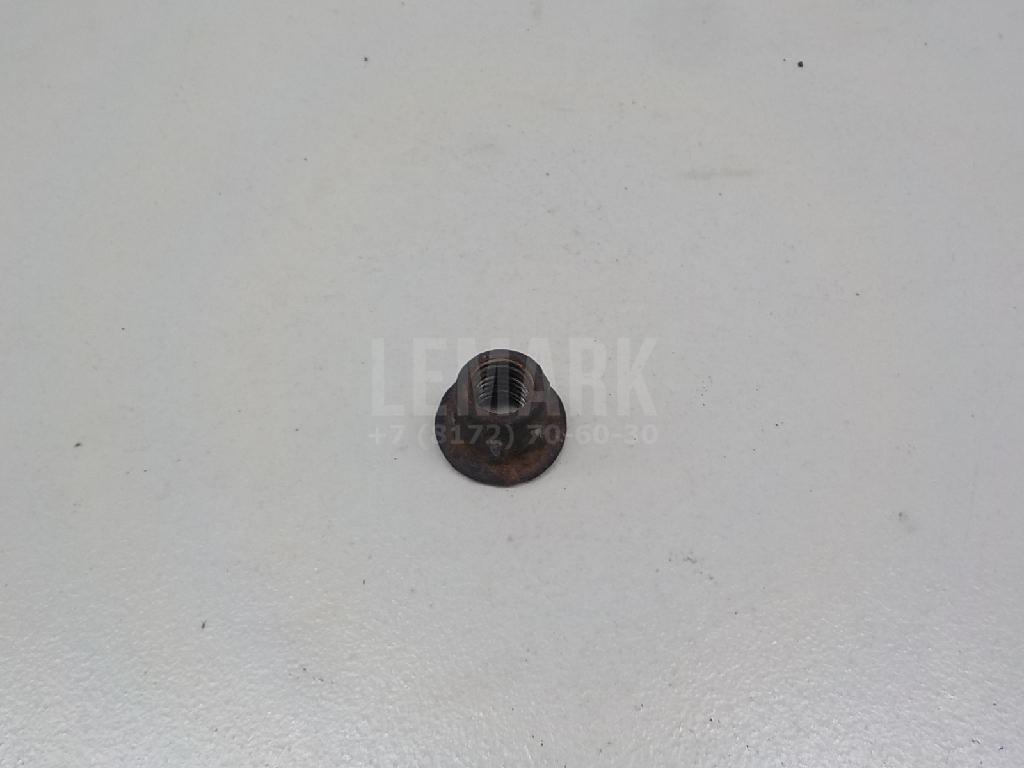 Гайка болта развала 7062398 Ford