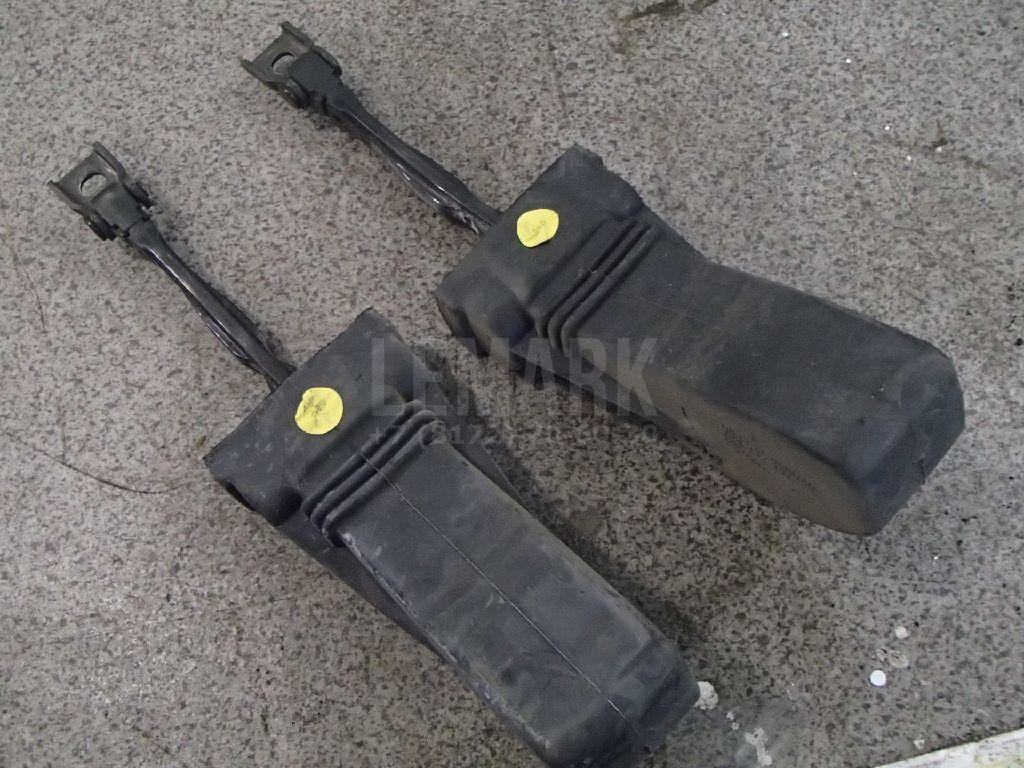 Ограничитель двери 7P0837249 VAG