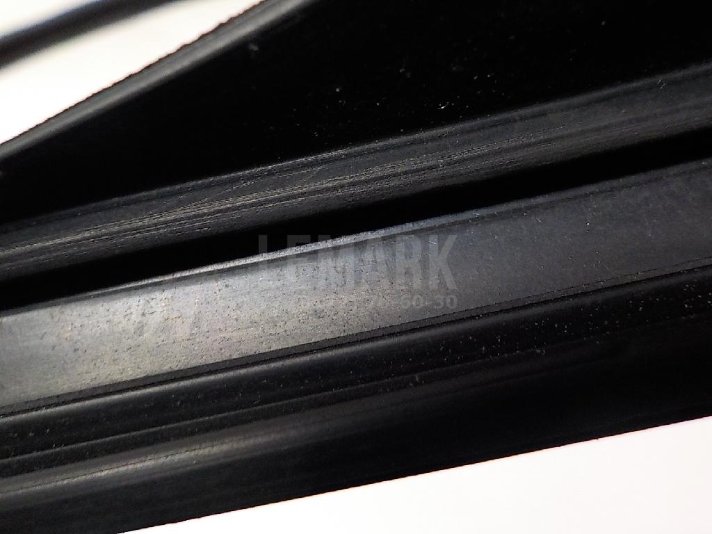 Уплотнитель (наружный) для  BMW i8 I12 2014-2020
