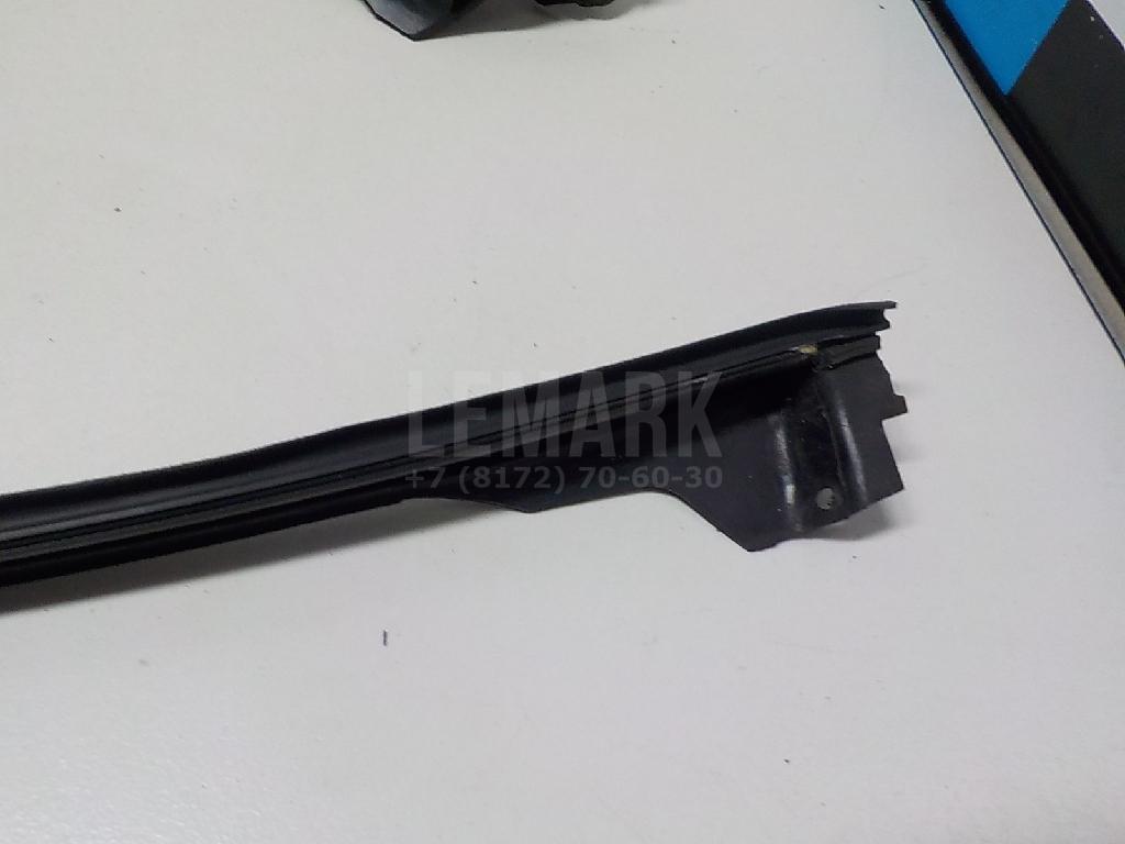 Уплотнитель (наружный) для  BMW i8 I12 2014-2020