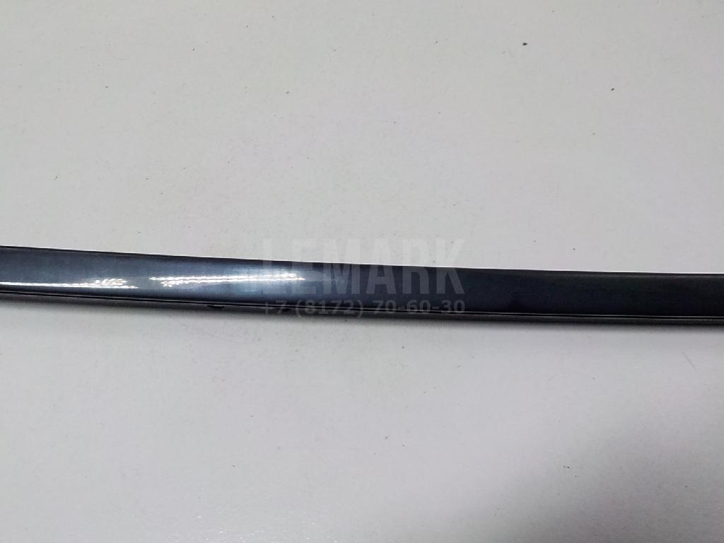 Накладка стекла заднего левого