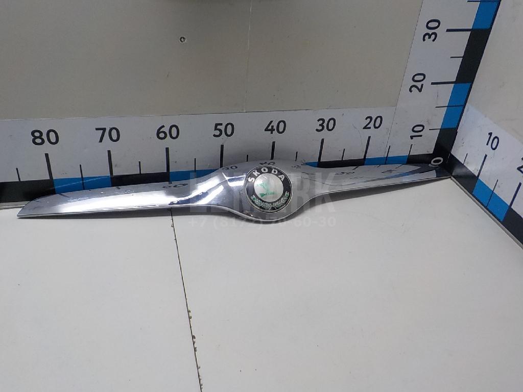 Молдинг капота 5L0853633 VAG