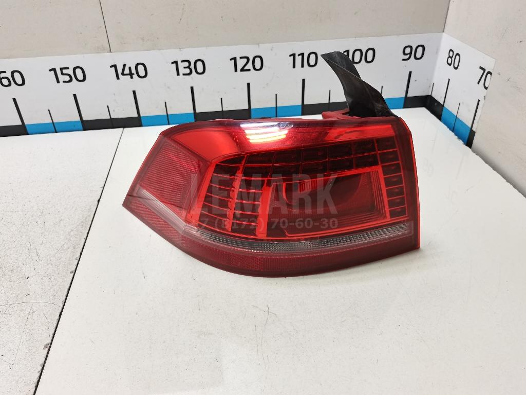 Фонарь задний наружный левый 3AE945207B VAG