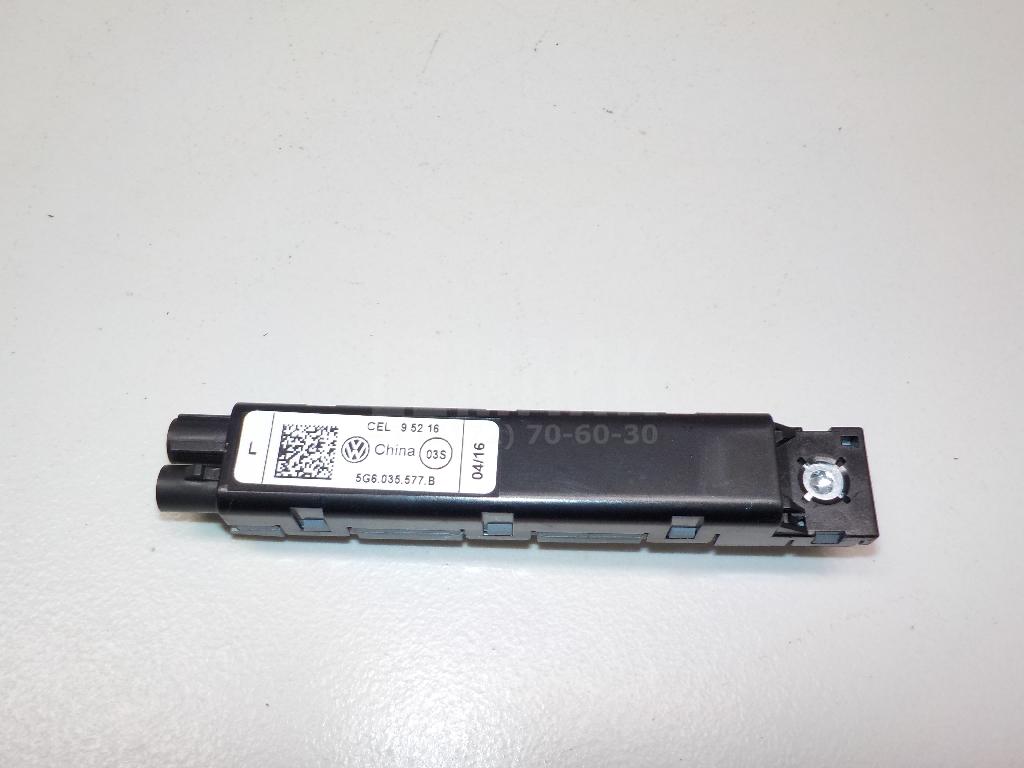Усилитель 5G6035577B VAG