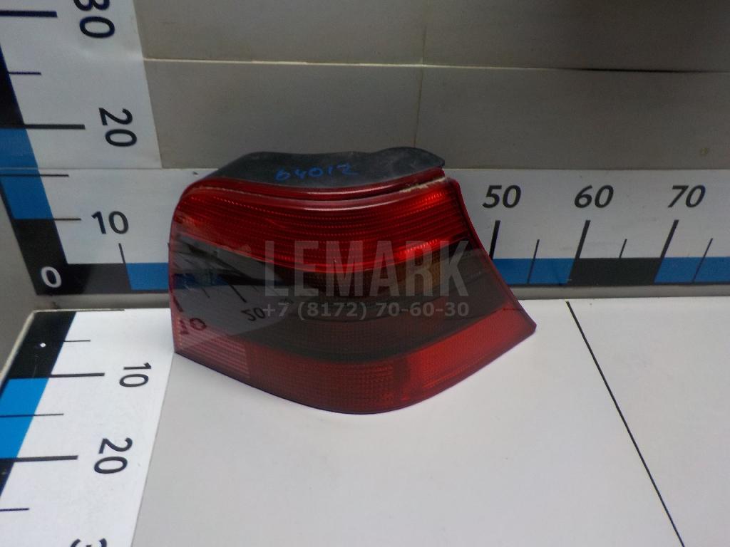 Фонарь задний правый 1J6945112S VAG