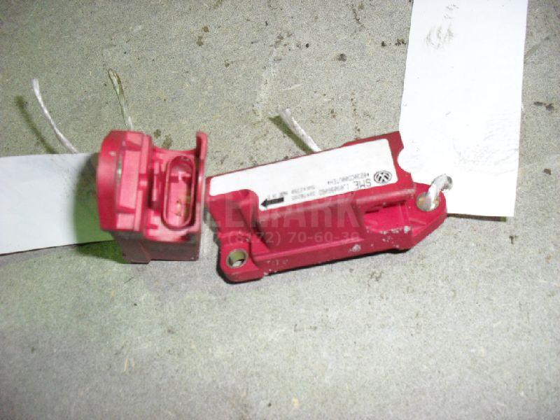 Датчик AIR BAG 1J0909606D VAG