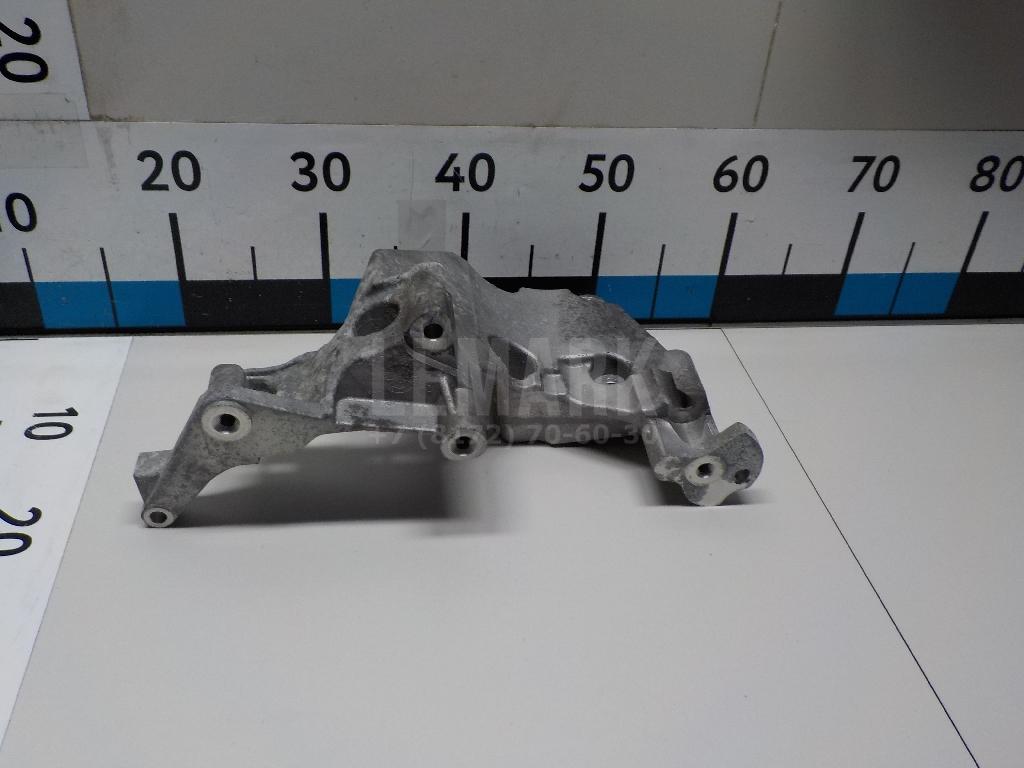 Кронштейн ролика-натяжителя руч. ремня 252852F301 Hyundai-Kia