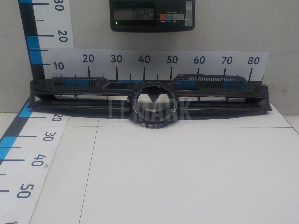 Решетка радиатора 1K0853651A VAG