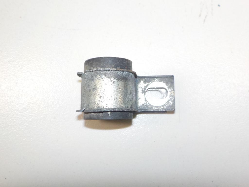 Крепеж 925556P000 Nissan