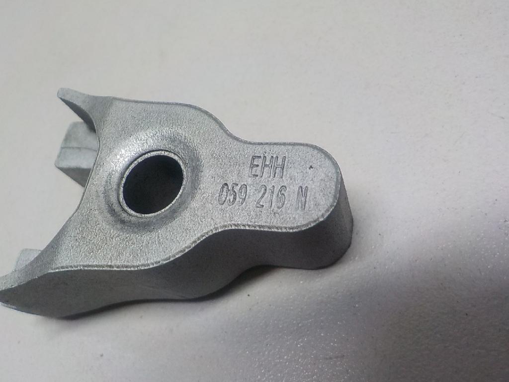 Кронштейн форсунки для  BMW i8 I12 2014-2020