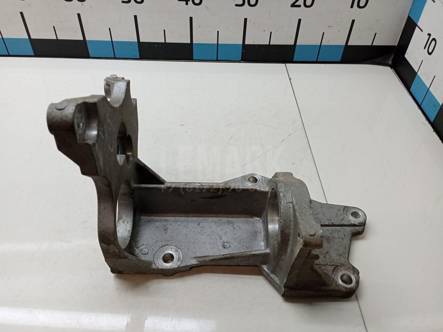 Кронштейн промежуточного вала 39780JG34C Nissan