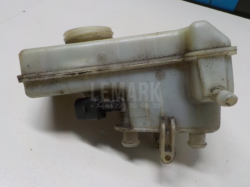Бачок главного тормозного цилиндра для  BMW X1 U11 2022