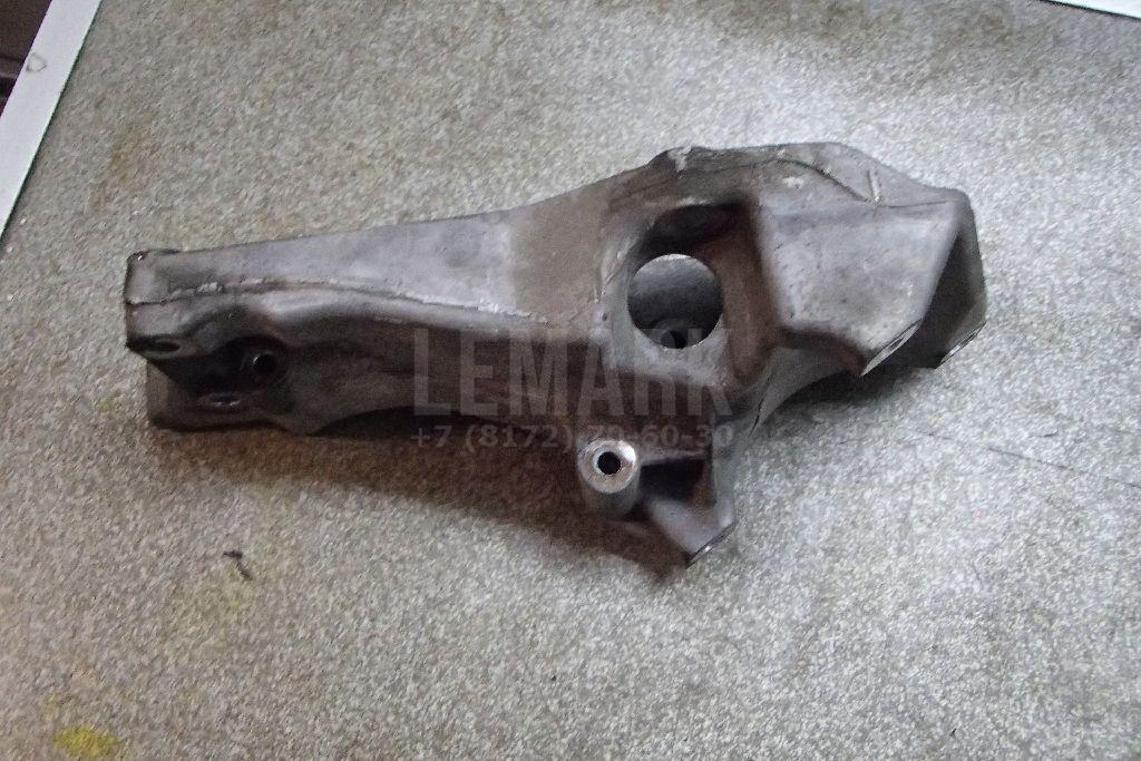 Кронштейн генератора для  BMW 7-serie E65/E66 2001-2008