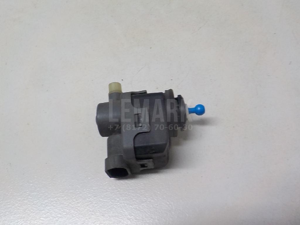 Моторчик корректора фары 26056AU300 Nissan