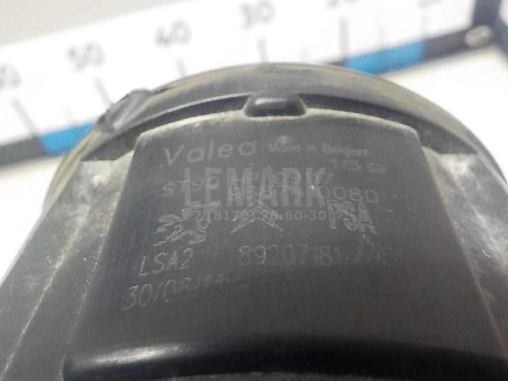 Фара противотуманная для  Ford C-MAX 2003-2010
