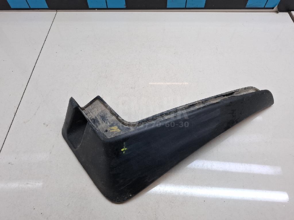 Брызговик задний правый 86842F1500 Hyundai-Kia