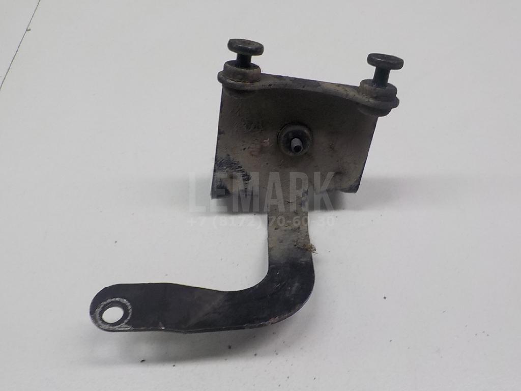 Кронштейн блока ABS (насос) 589602S930 Hyundai-Kia