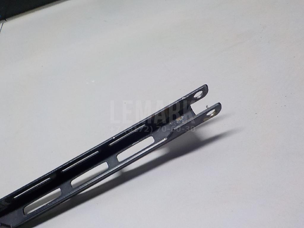 Поводок стеклоочистителя передний левый для  BMW X6 F16/F86 2014-2020