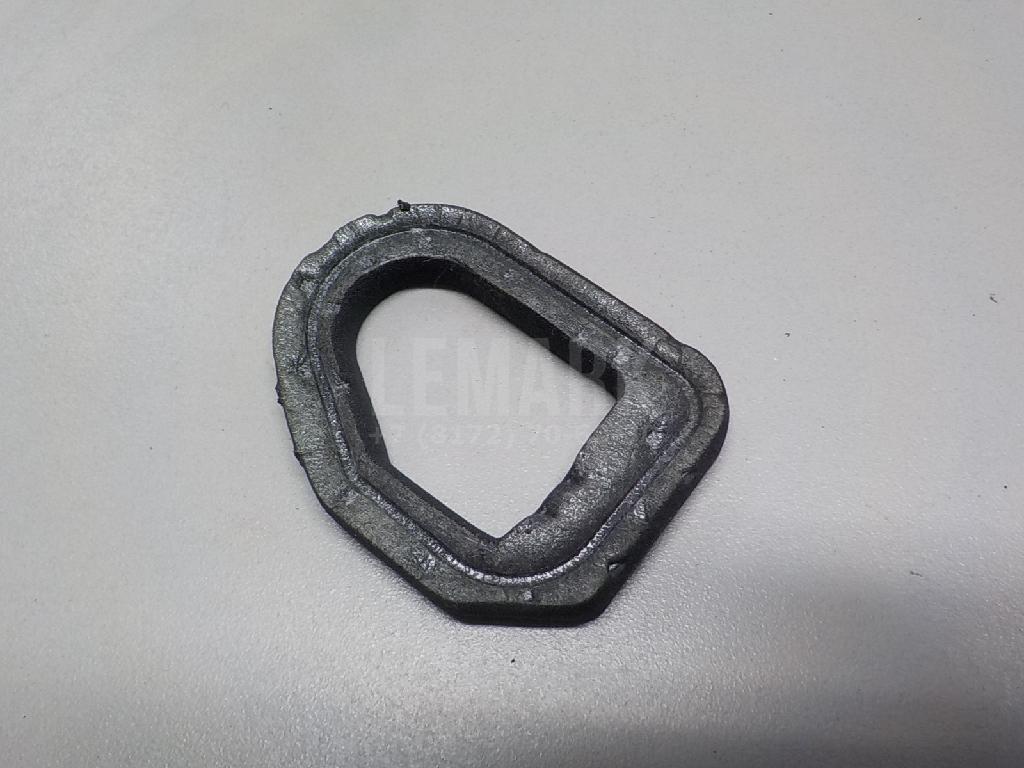 Уплотнитель (наружный) для  BMW X5 F15/F85 2013-2018